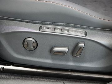 Fahrzeugverkauf 10 Cupra Terramar 2.0 4Drive VZ Pano 20 Zoll AHK 5.J.Gar.