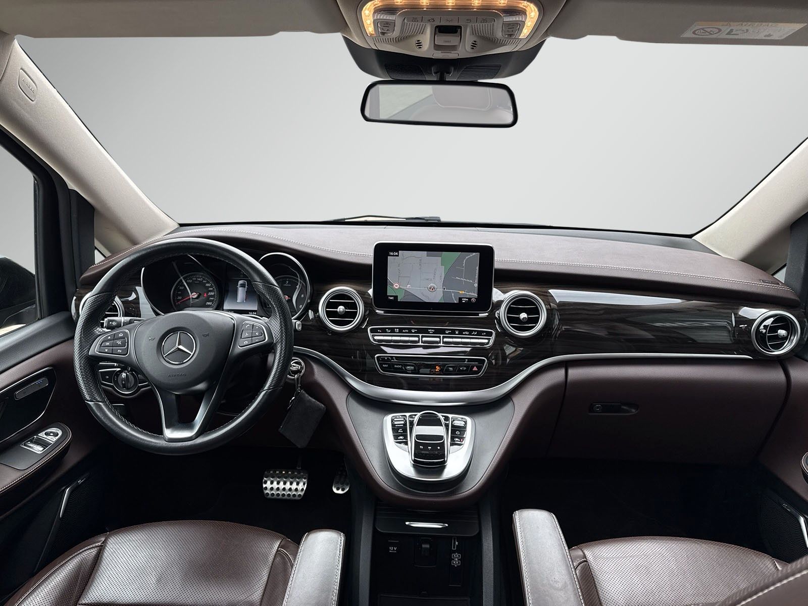 Fahrzeugabbildung Mercedes-Benz V 250 AMG-Line*StnHeiz*Pano*Leder*ACC*Burmaster*