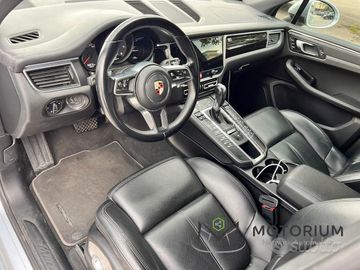 Porsche Macan - 9