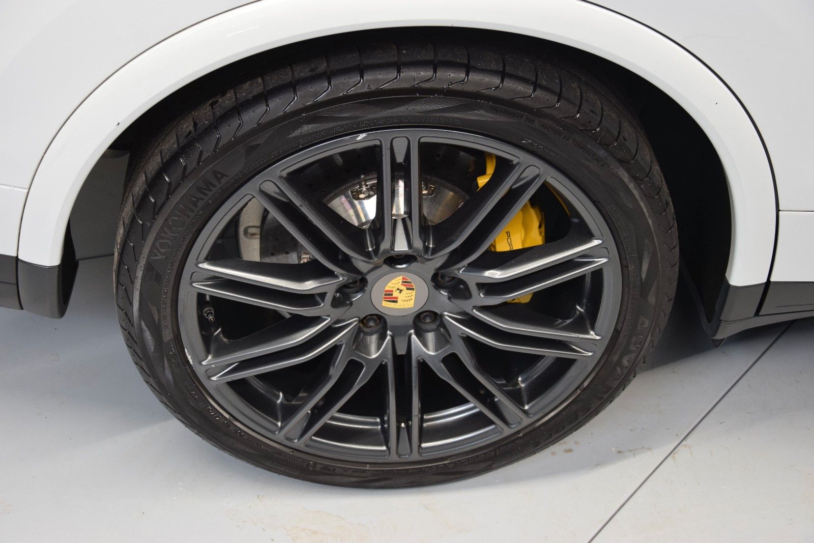 Fahrzeugabbildung Porsche Cayenne Turbo S ACC Luft Sitzbel. s.AGA LED 360°