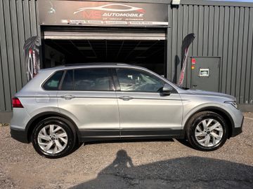 Volkswagen Tiguan - 7