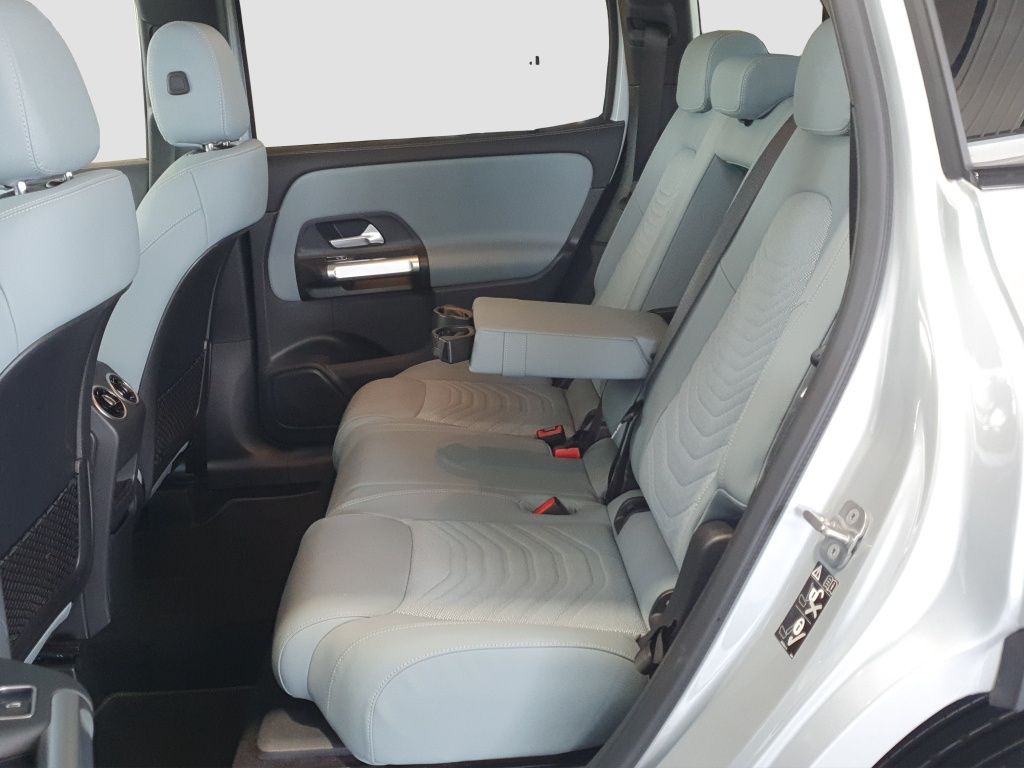 Fahrzeugabbildung Mercedes-Benz GLB 220 4MATIC Night Paket*MULTIBEAM*Kamera