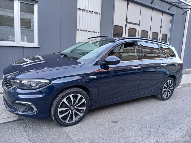 Fiat Tipo 1.6 Mjt S&S DCT SW Lounge