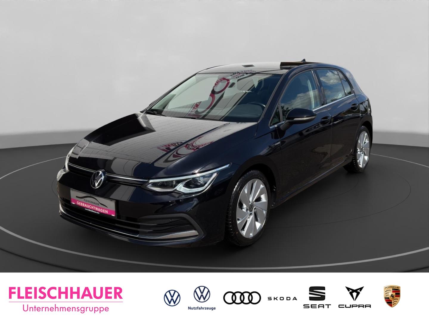 Volkswagen Golf VIII Style 1,5 eTSI  Navi+Matrix+Pano+AHK+C