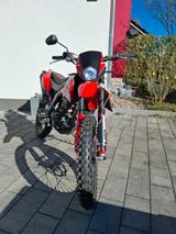 UM bzw. Zündapp DSR 125 EX - UM MOTORRAD