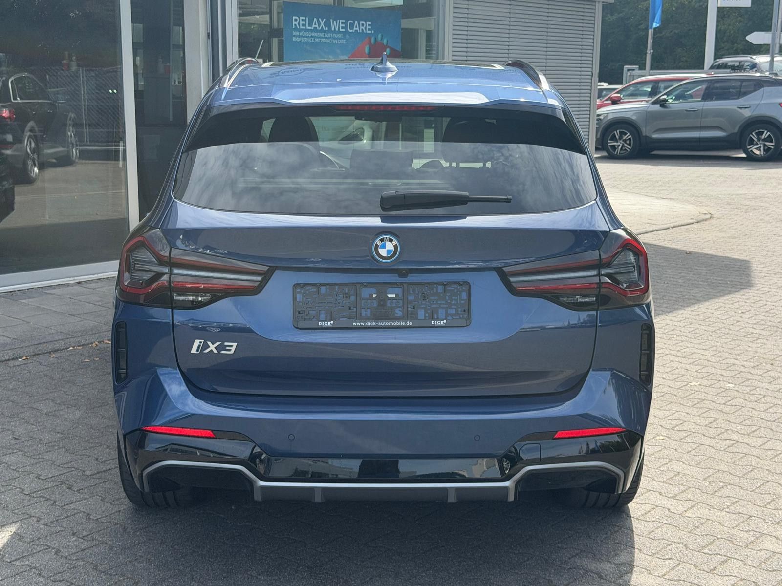 Fahrzeugabbildung BMW iX3  Inspir M Sport SHADOW+PANO+MEMO+360+ACC+AHK