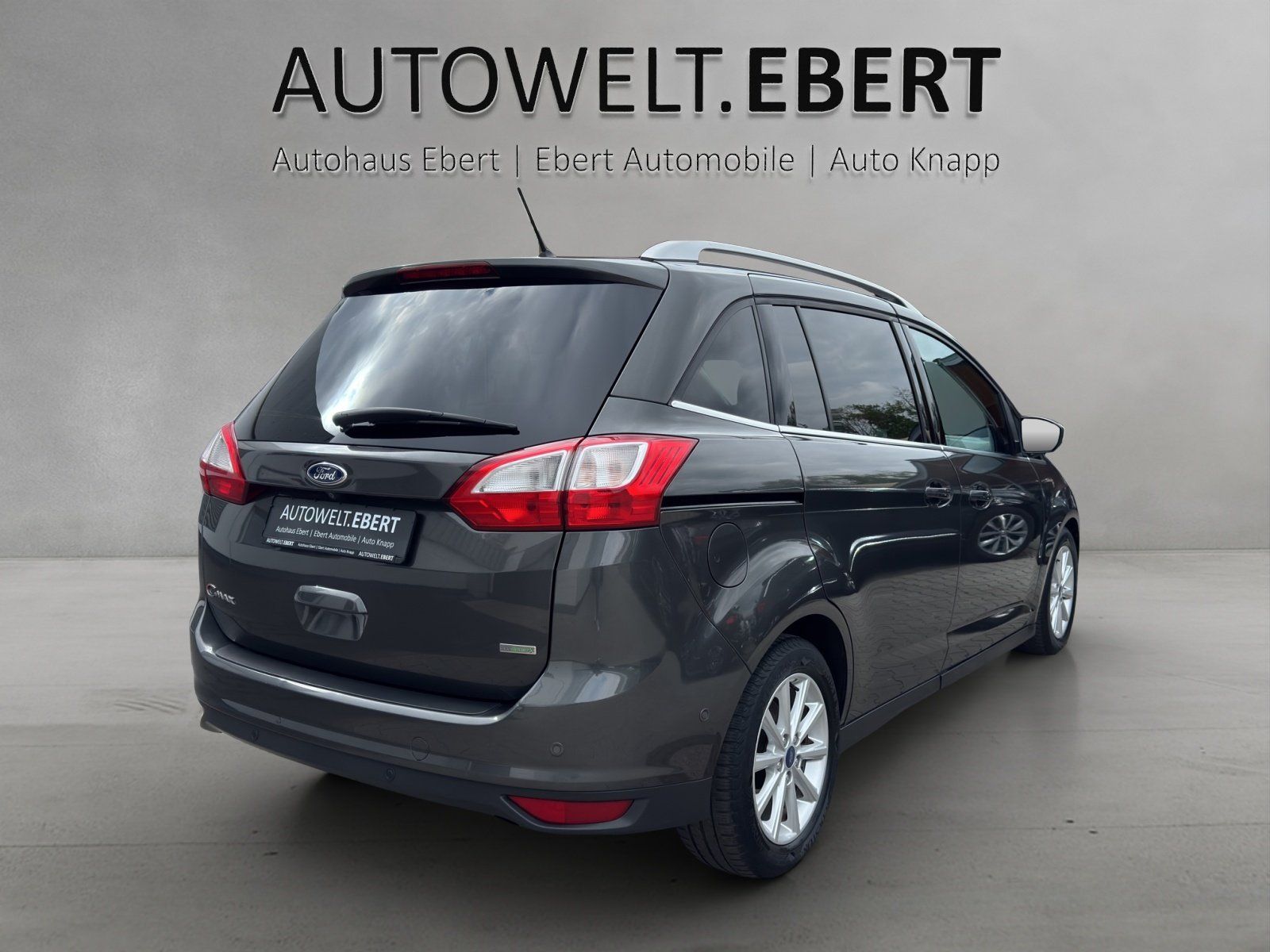 Fahrzeugabbildung Ford Grand C-Max Titanium Aut./KAMERA/GRA/NAVI/XENON/