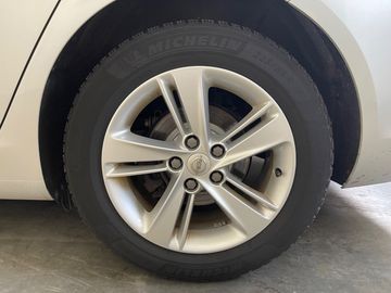 Opel Insignia - 7