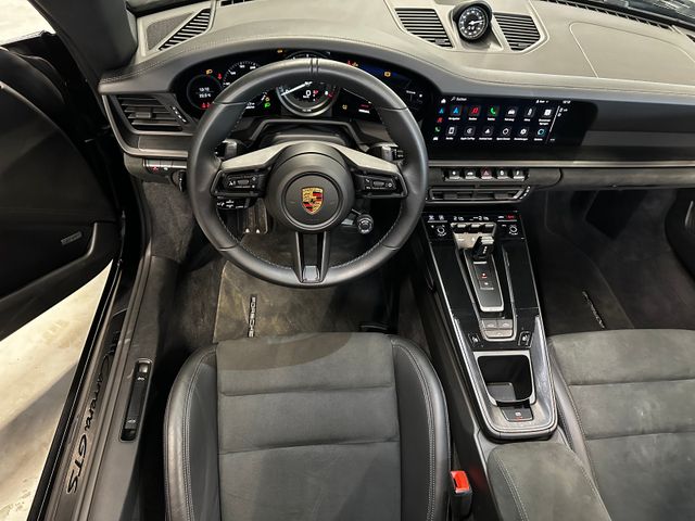 Fahrzeugabbildung Porsche 992/911 Carrera Cabriolet GTS-dt.Auto-Steuer