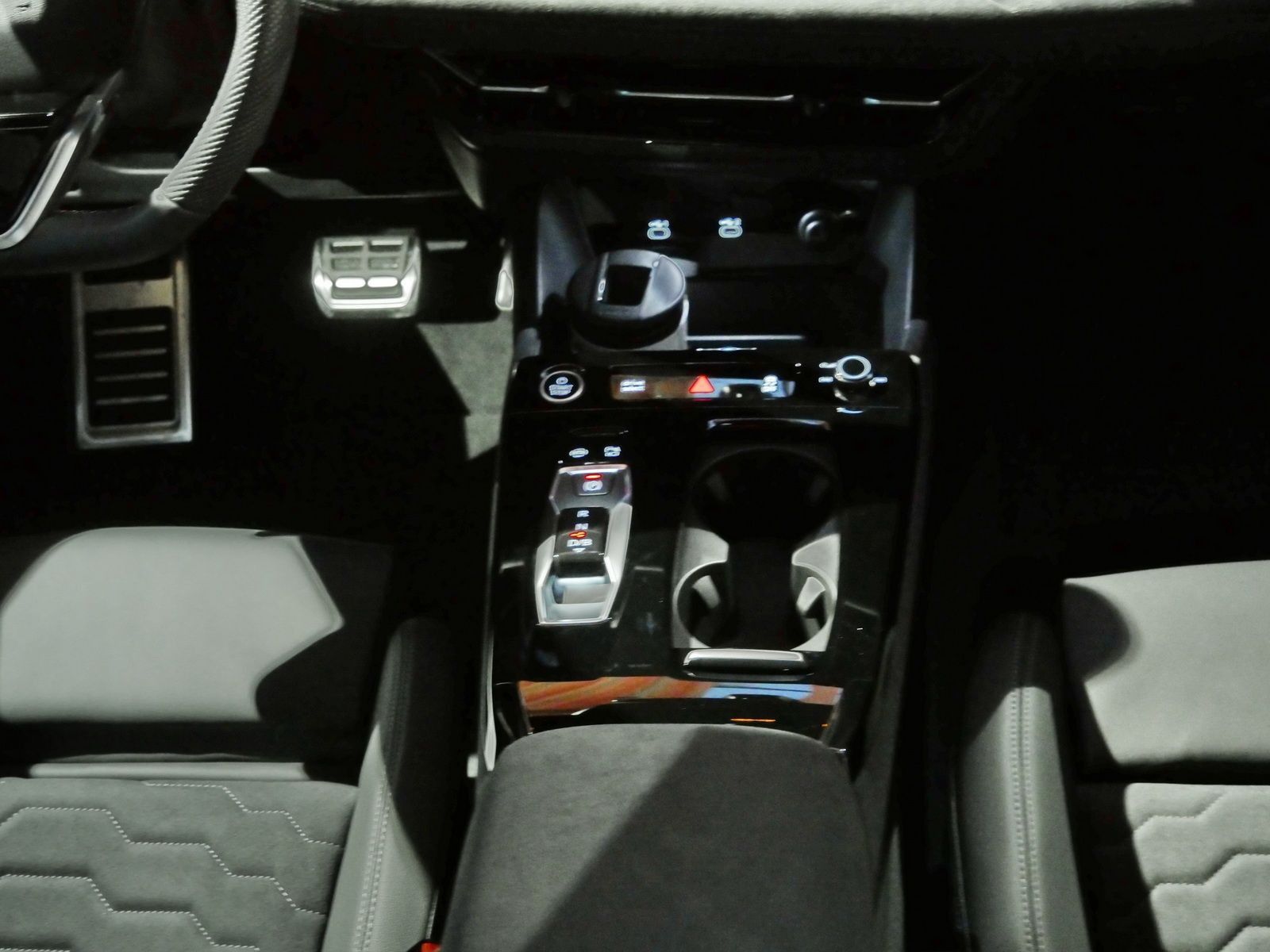 Audi A6 e-tron - Bild 7