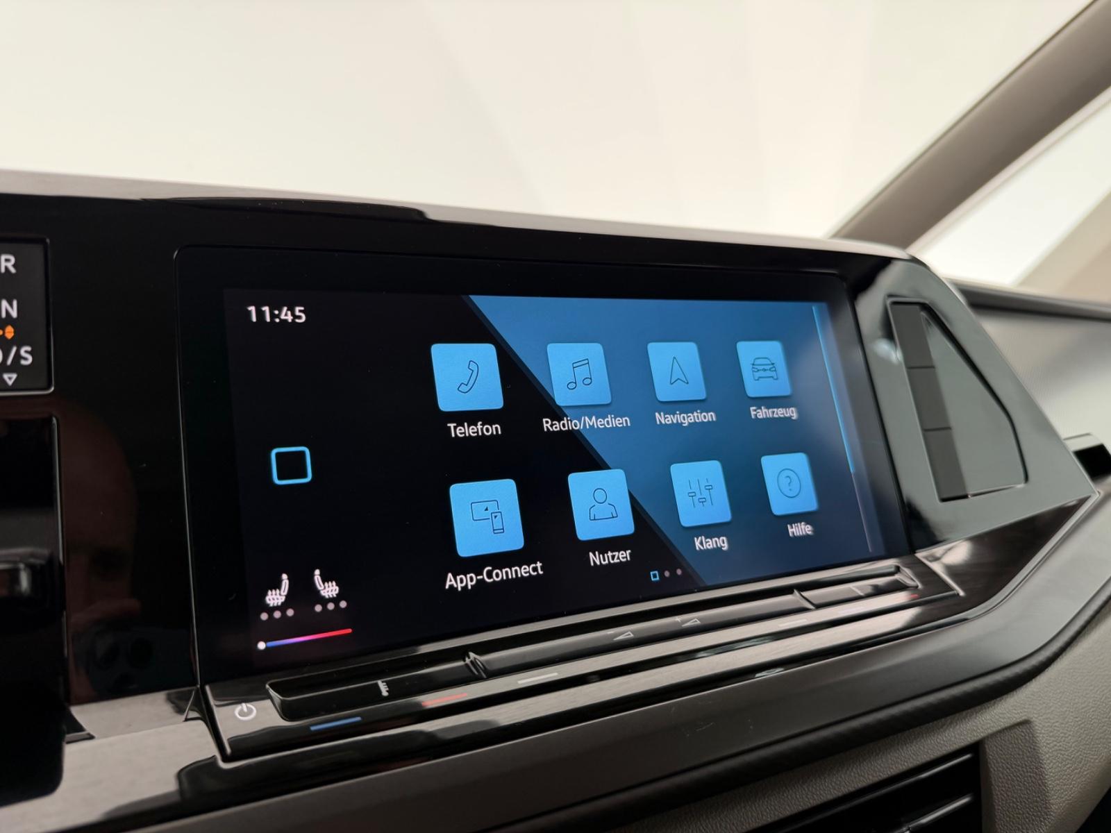 Volkswagen T7 Multivan 1.5 TSI*7.STZ*LED-AHK-R.KAM-TEMPOMAT