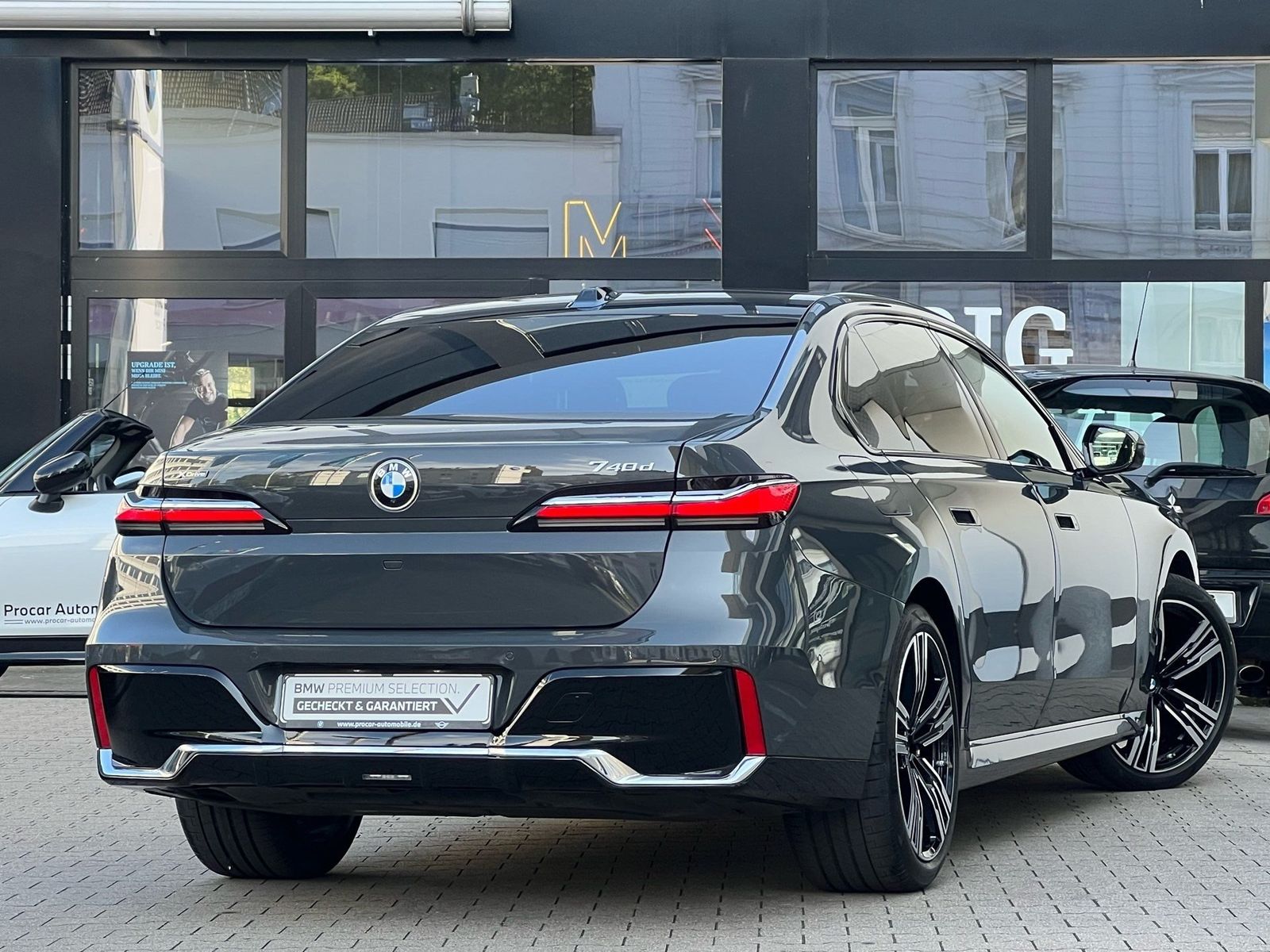 BMW 740 - Bild 2