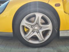 Fahrzeugabbildung Spider mit Frontscheibe