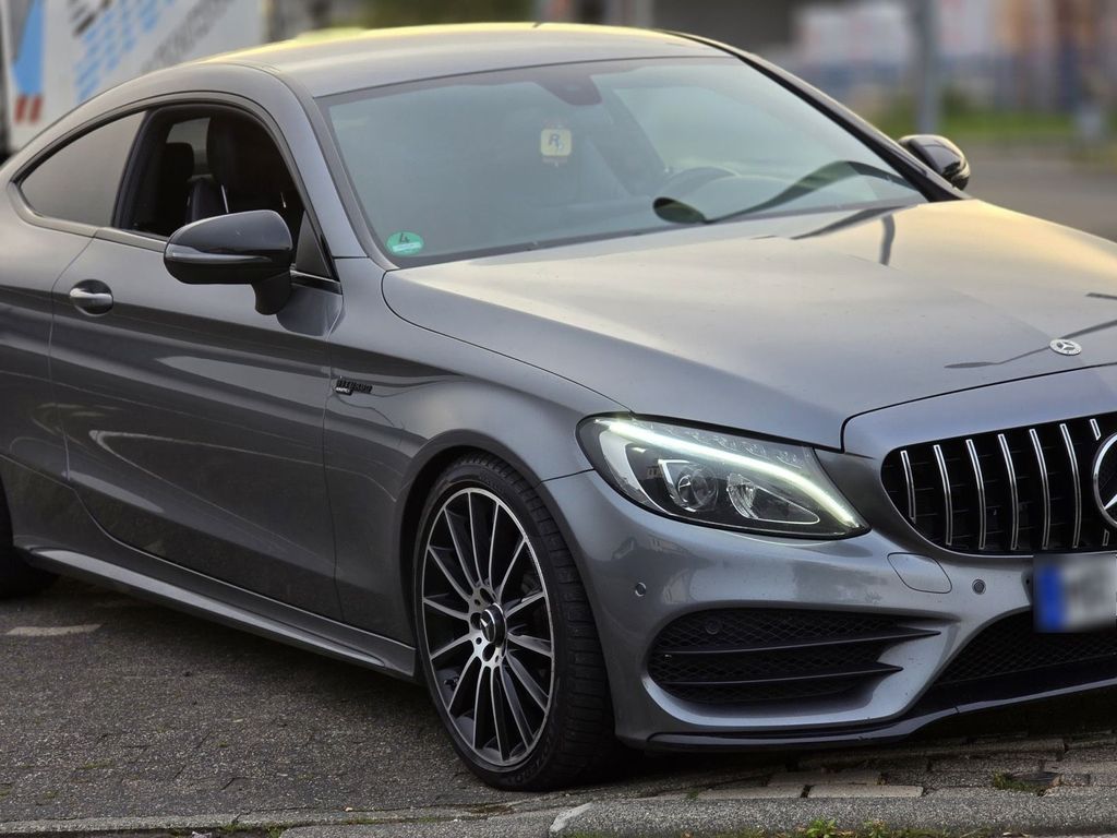 Image of Mercedes-Benz C 400