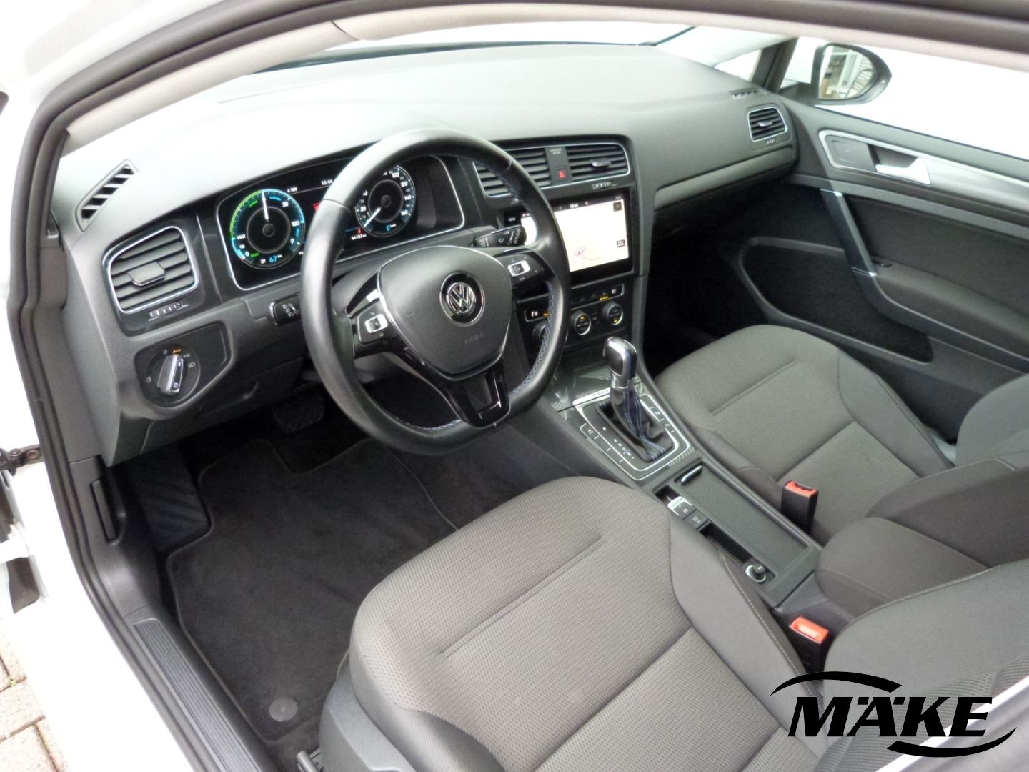 e-Golf Navi, Digitales Cockpit, LED, Climatronic