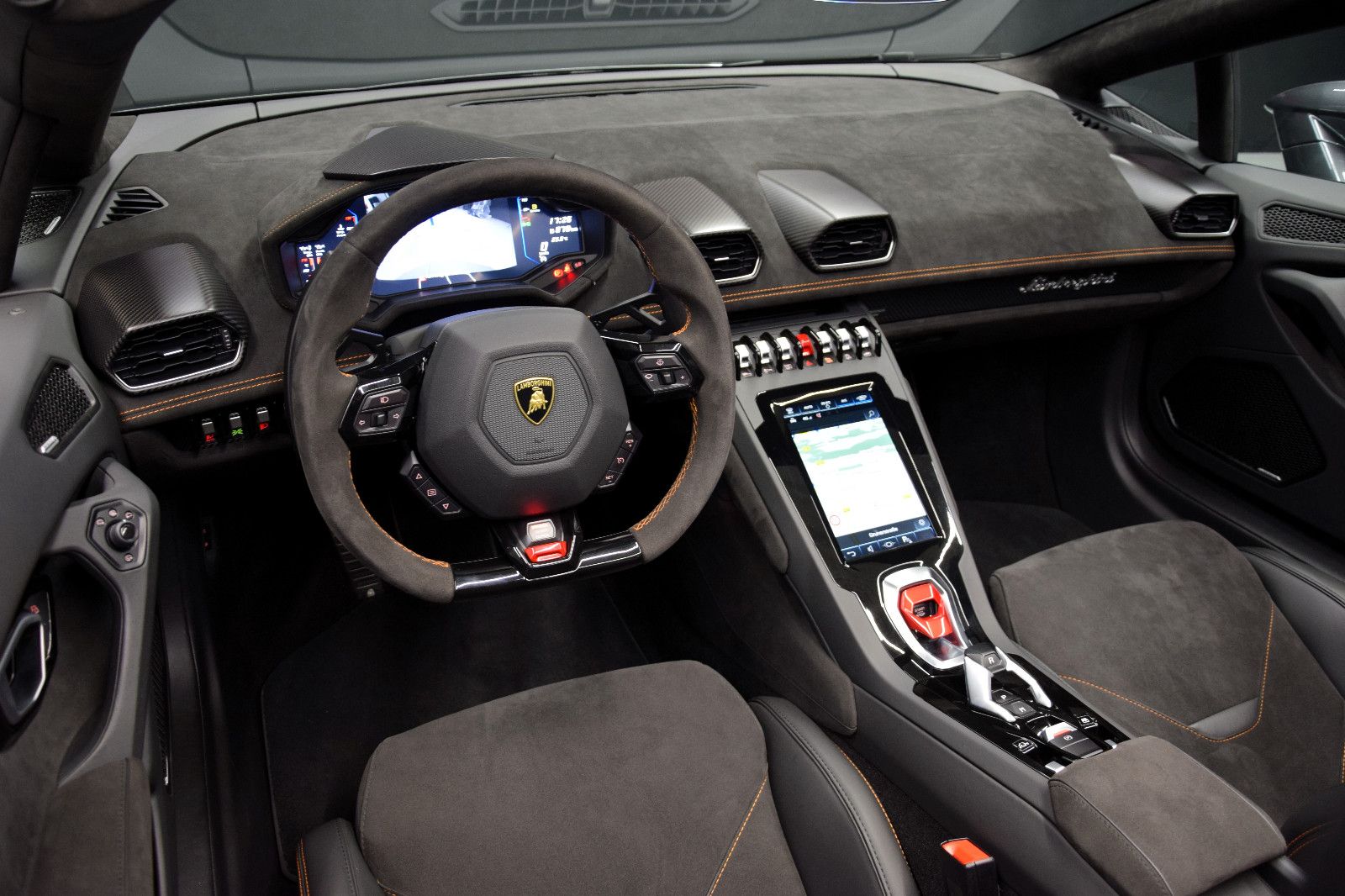Fahrzeugabbildung Lamborghini Huracán EVO Spyder Carbon Lift Approved +Service