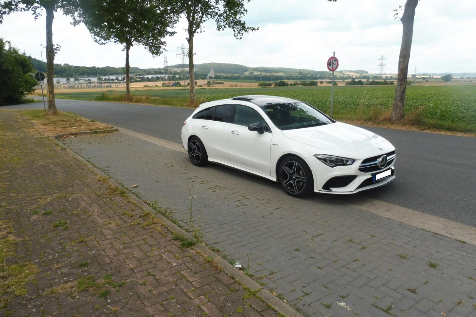 Mercedes-Benz CLA 35 AMG Shooting Brake,Pano uvm