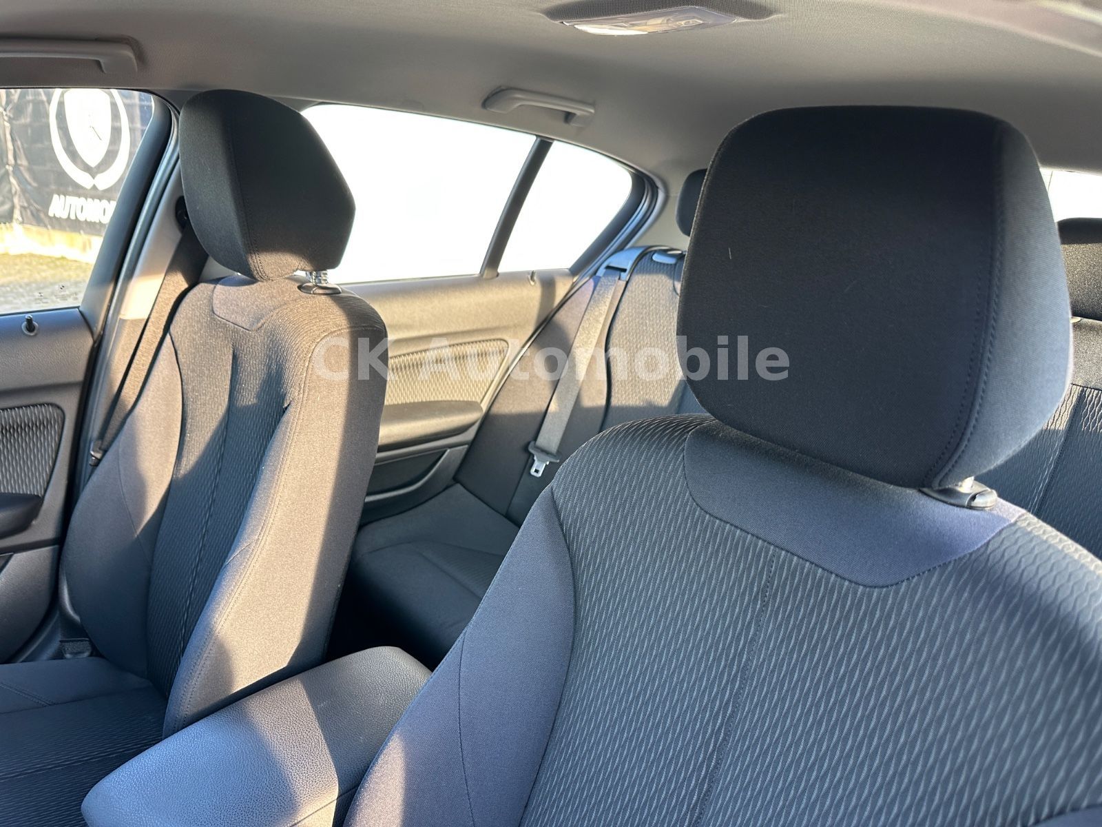 Fahrzeugabbildung BMW 116d  5-trg./Navi/Klimaautomatik/SHZ/PDC