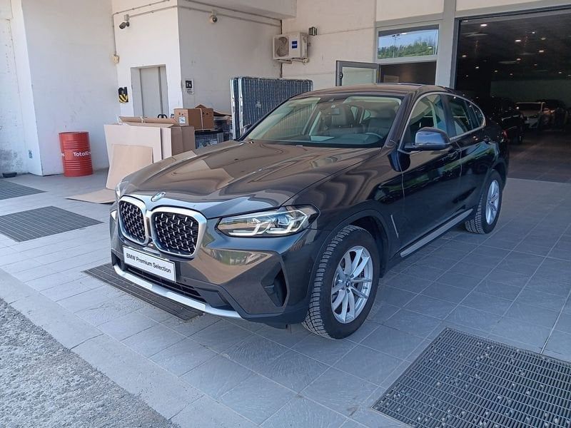 Image of BMW X4