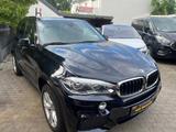 BMW X5 Baureihe X5 xDrive 30 d Sport-Paket M / M-Tec - BMW X5: Xdrive30d M Sport