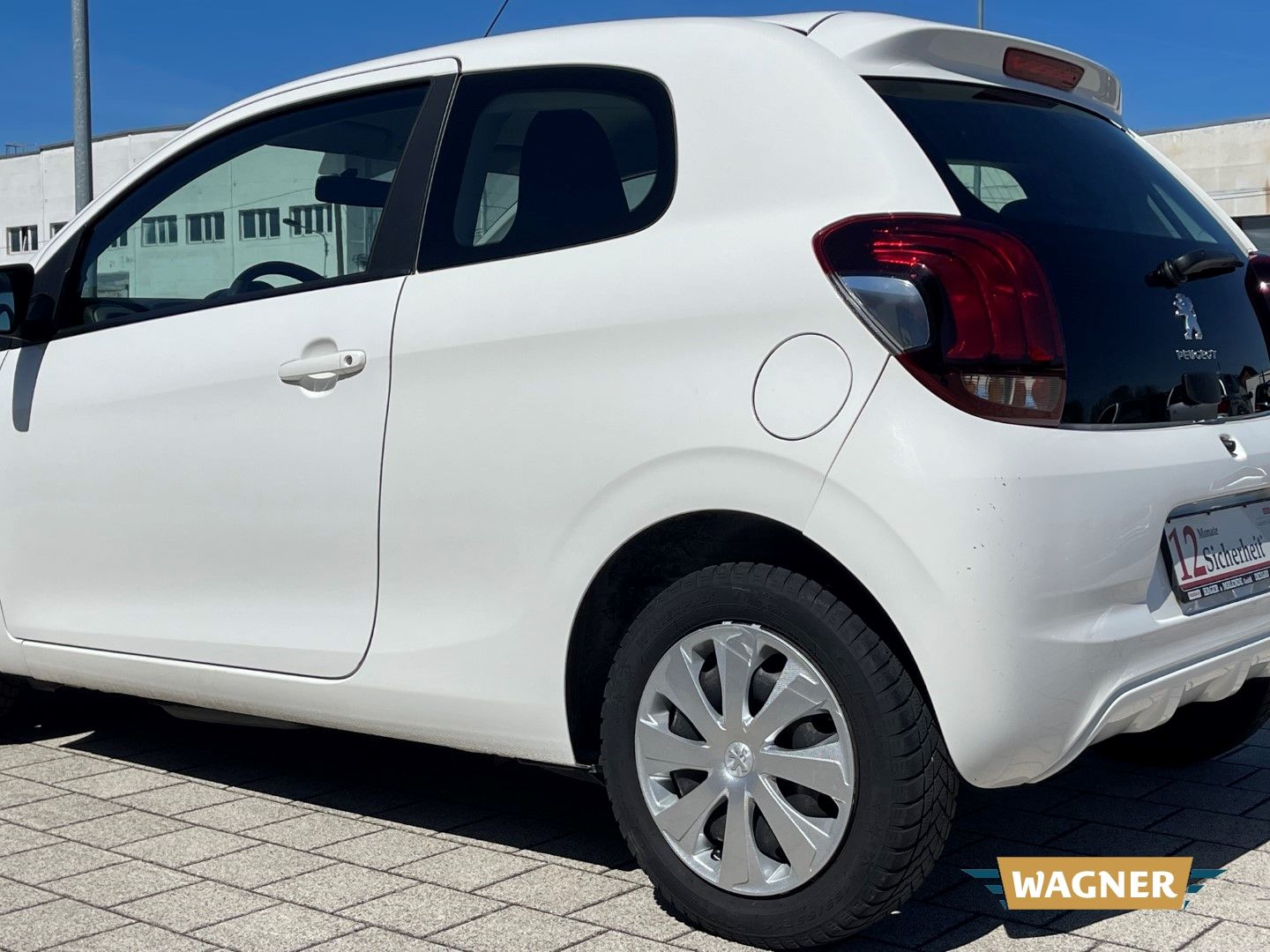 Fahrzeugabbildung Peugeot 108 Active Klimaanlage Isofix Radio