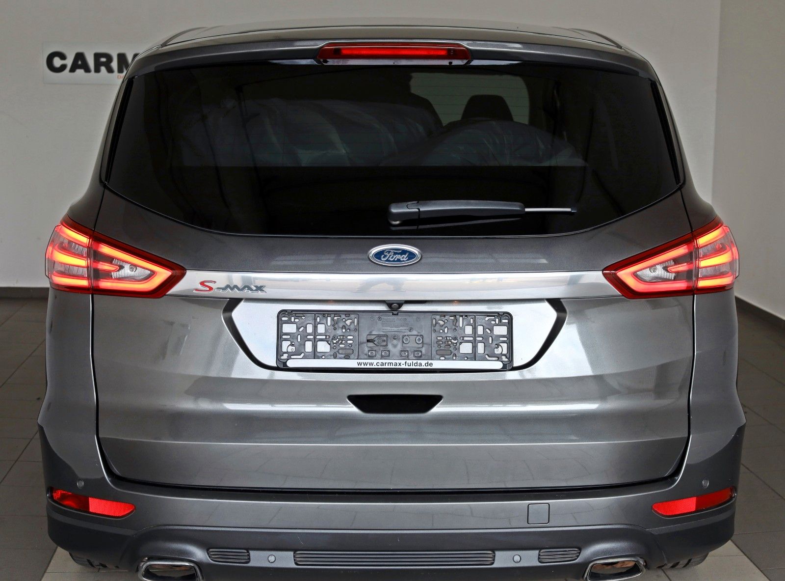 Fahrzeugabbildung Ford S-MAX Titanium 7 Si,Navi,LED,SH,PDC,Kamera,AHK