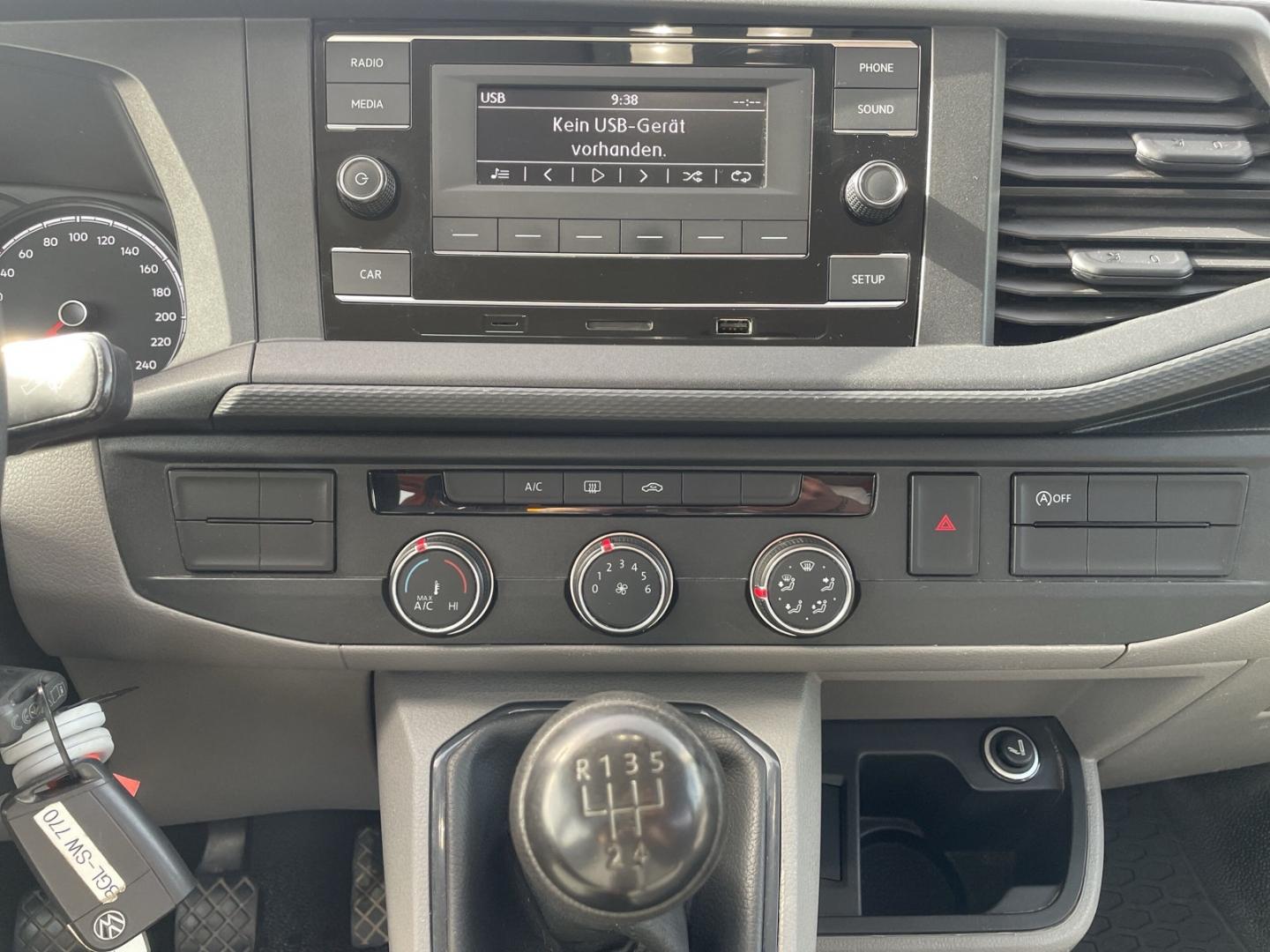 Volkswagen T6.1 Transporter Pritsche Doka 2,0 TDI LR AHK Kl