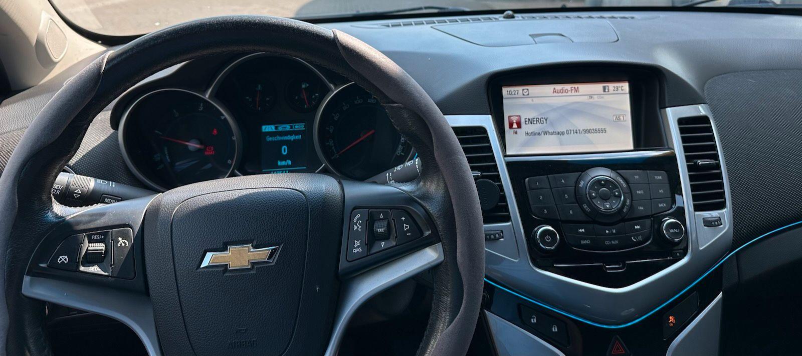 Chevrolet Cruze 2012 — photo 8