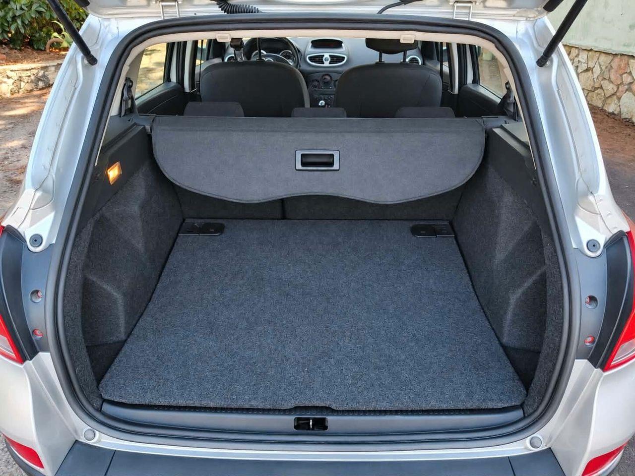 Renault Clio 2009 — photo 15