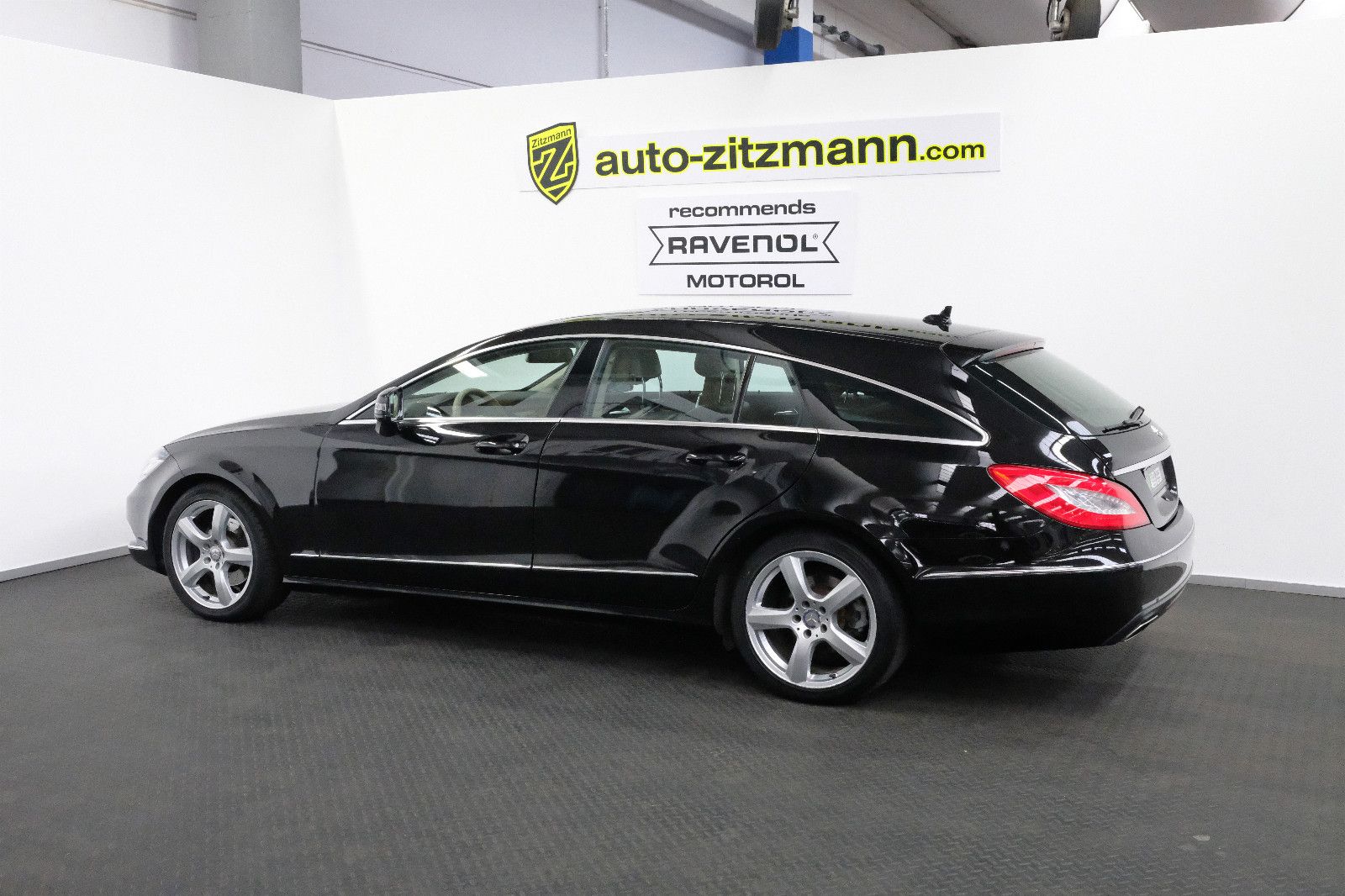 Fahrzeugabbildung Mercedes-Benz CLS 250 ShootingBrake/PANO/MEMO/DISTRO/KAM/AHK