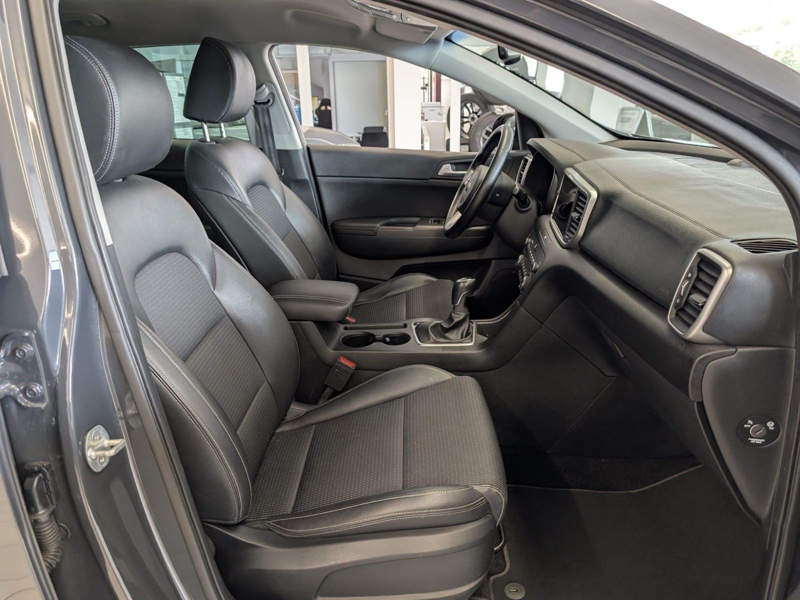 KIA Sportage 1.6 GDI Spirit 2WD JBL LED Smart-Key – Bild 12
