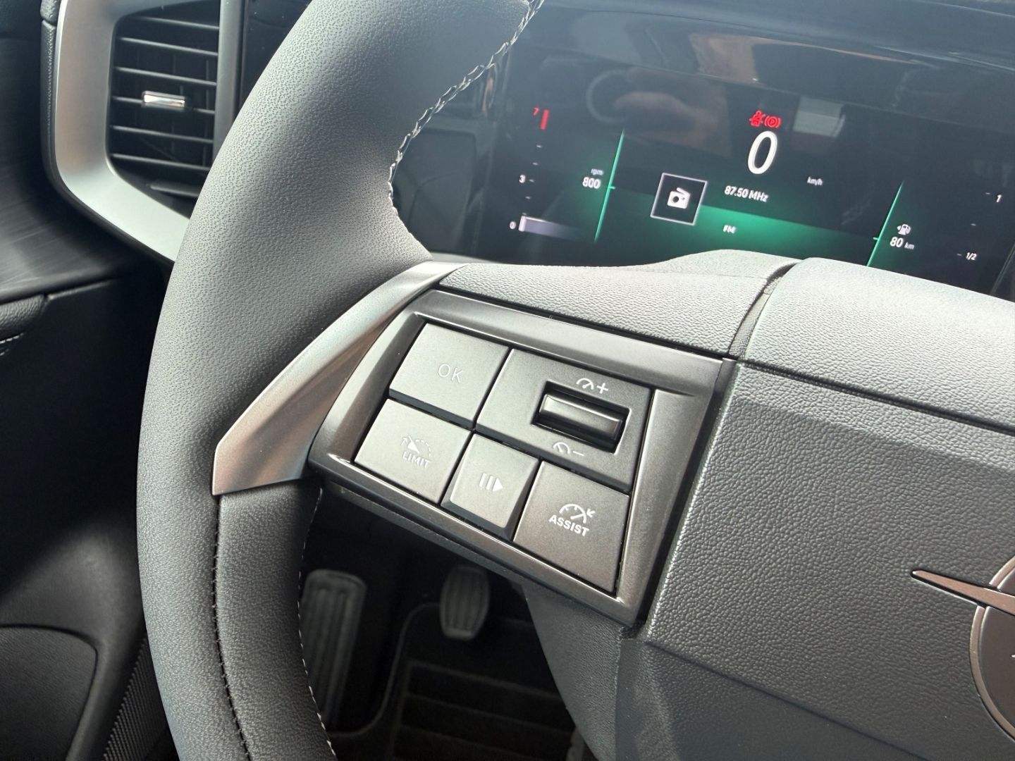 Fahrzeugabbildung Opel Mokka 1.2 GS mit SHZ+LHZ+Kamera+Allwetter