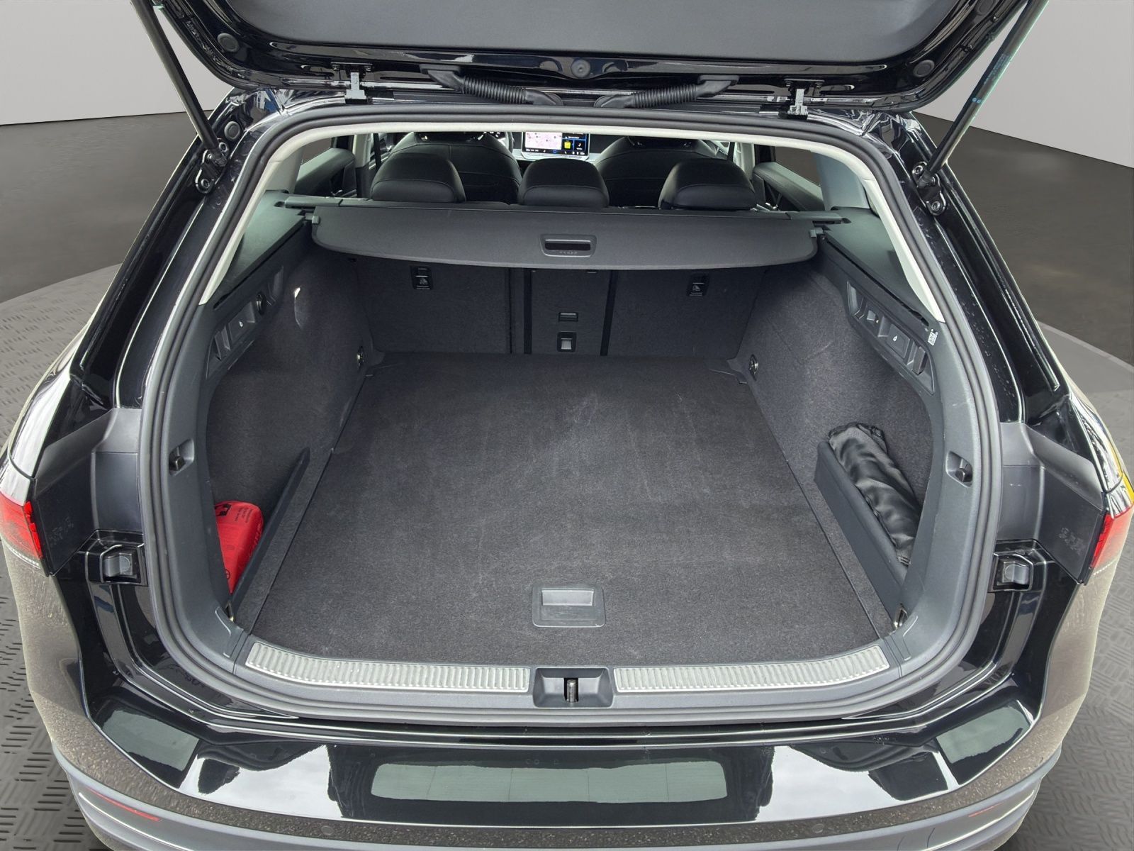 Volkswagen Passat Variant - Bild 16