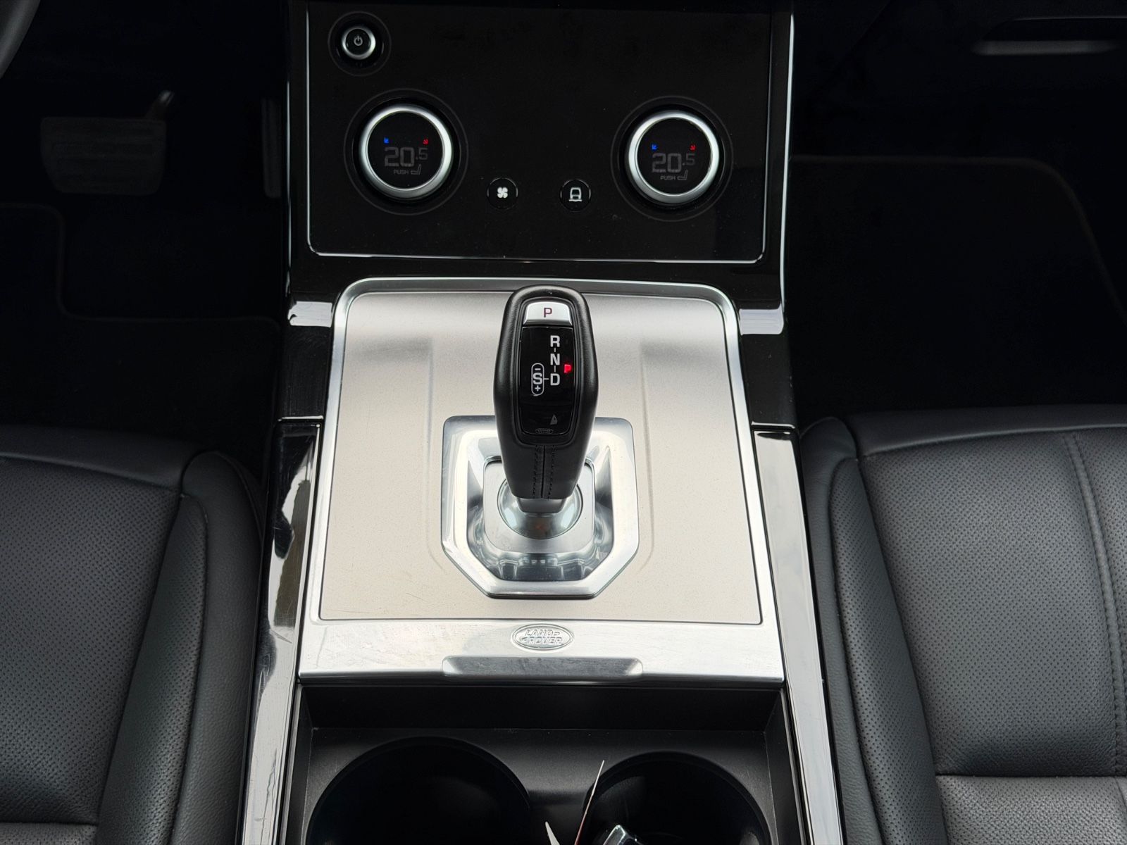 Fahrzeugabbildung Land Rover Range Rover Evoque S Hybrid/P300/360°/APPLE/NAVI