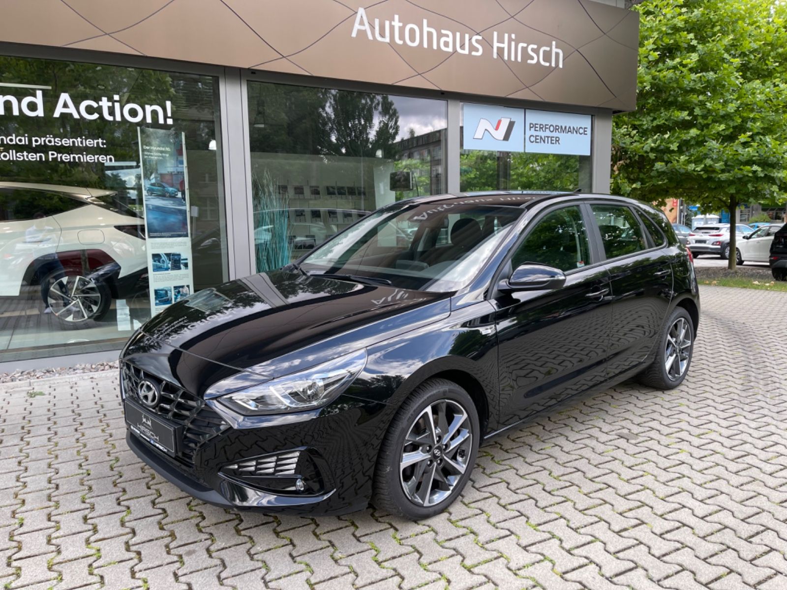 Fahrzeugabbildung Hyundai i30 1.0 T-GDI 48V TREND KAMERA PDC SHZ LHZ