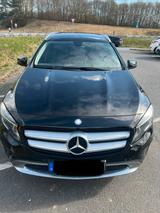 Mercedes-Benz Mercedes Benz GLA 180d Automatik Diesel - Mercedes GLA-Klasse bis 10.000 Euro