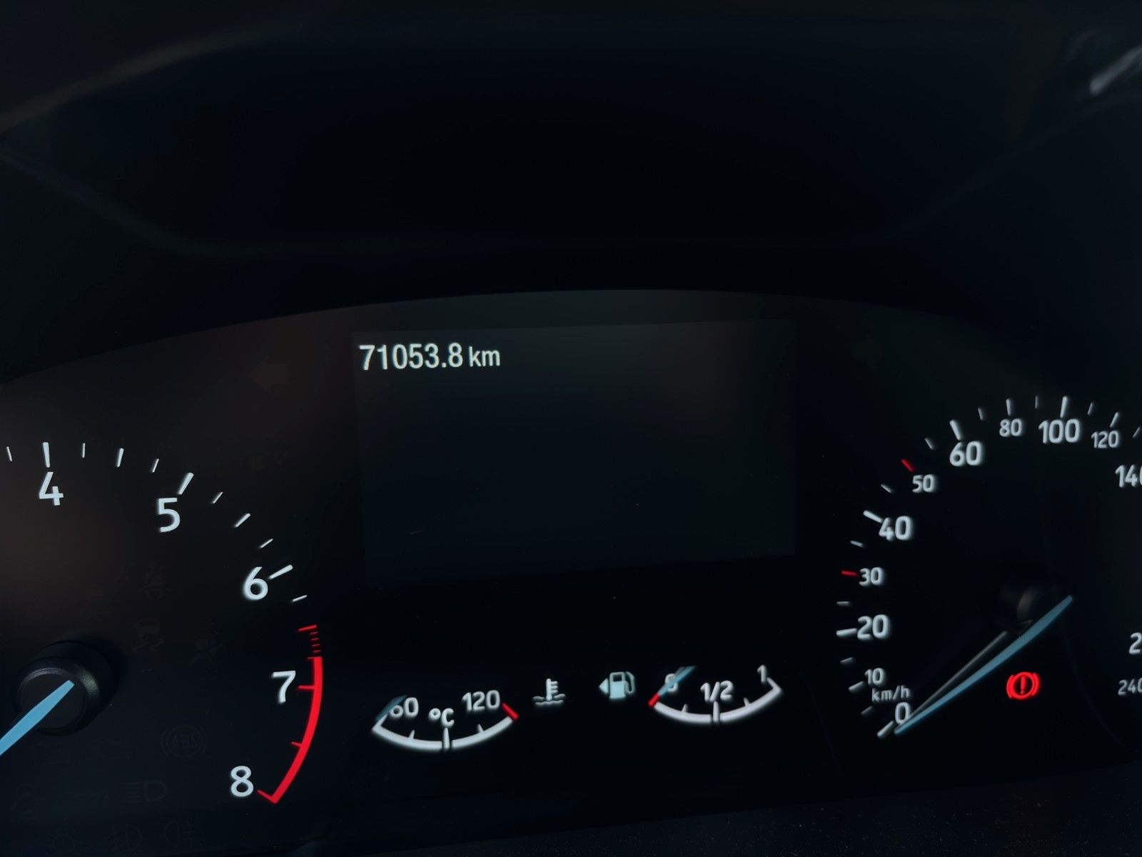 Fahrzeugabbildung Ford Focus Turnier ST-Line | LED | Winter