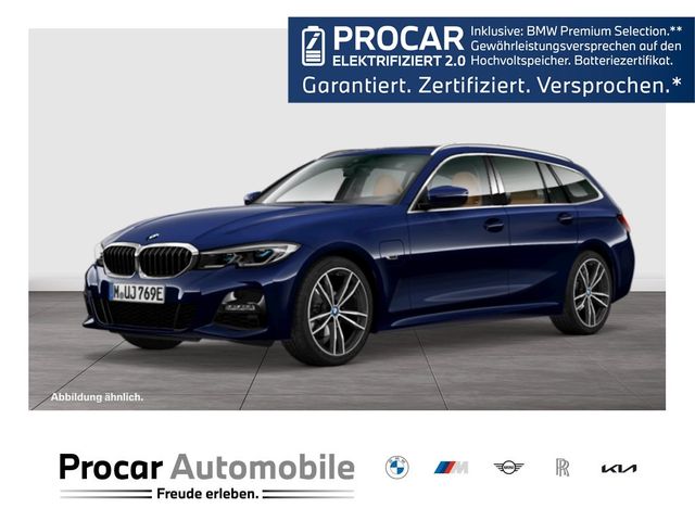 BMW 330e xDrive Touring M Sport Head-Up