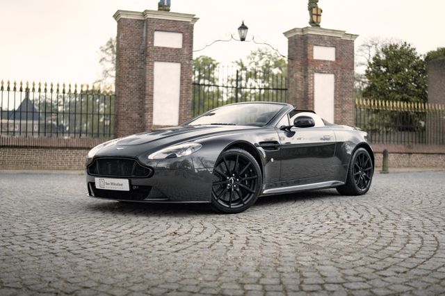 Aston Martin V12 Vantage