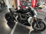 Ducati X-Diavel S Top Zustand / Wenig Km - DUCATI BENZIN DIAVEL