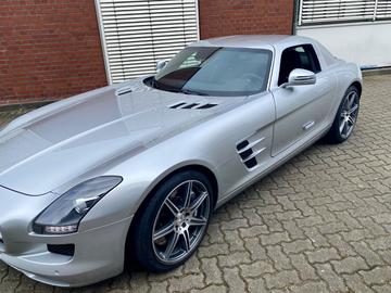 2010 Mercedes-BENZ SLS AMG — миниатюра 18