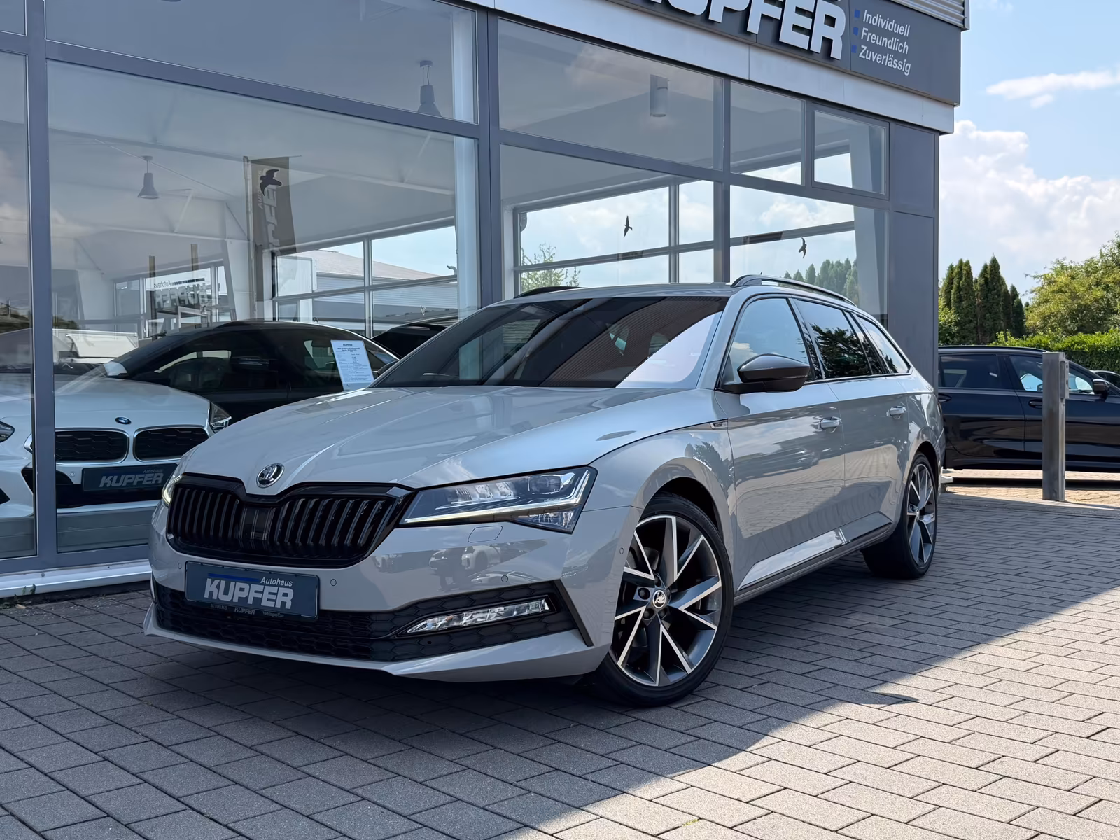 Skoda Superb Sportline 1.5 TSI Alcant.°DSG°el.Sitz°AHK