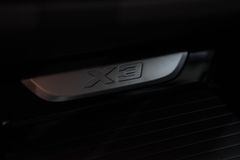 BMW X3 xDrive 20 d Advantage*AHK*KAMERA*HEADUP*LED BMW X3 xDrive 20 d Advantage*AHK*KAMERA*HEADUP*LED