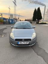 Fiat Punto 1.4 Petrol, Neu Tuv biz 02.2028 - Fiat Punto Gebrauchtwagen in Mannheim