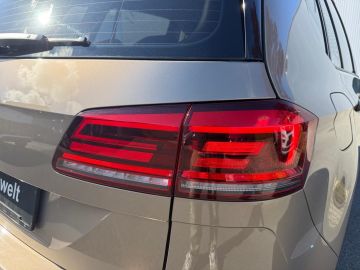Volkswagen Golf Sportsvan - 11