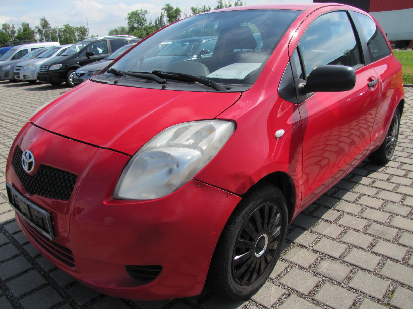 Toyota Yaris Basis