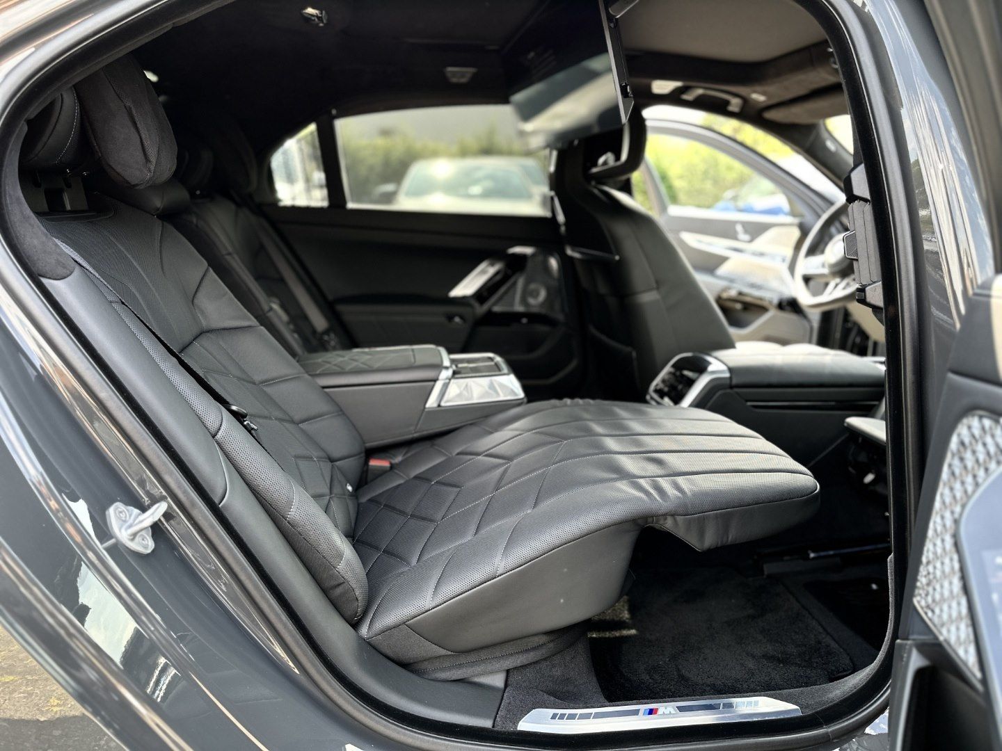 BMW 740 - Bild 21