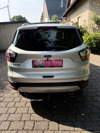 Ford Kuga - 5