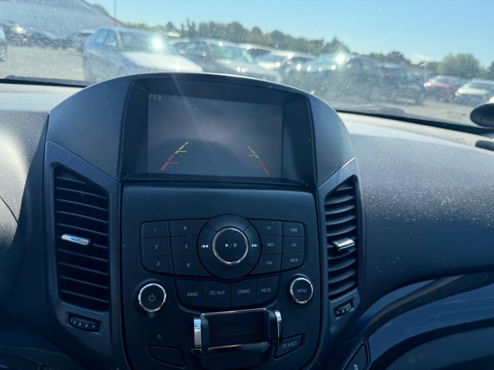 Chevrolet Orlando 2013 — photo 14