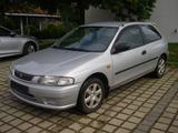 Mazda 323 C 1.5 Automatik, nur 83 tsd. Km - Mazda 323: 1.8